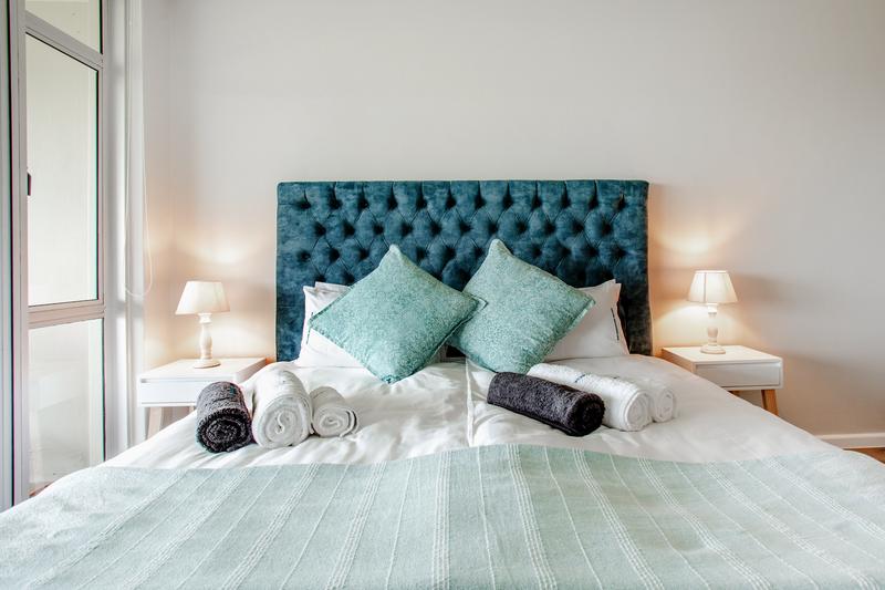 To Let 2 Bedroom Property for Rent in Dolphin Beach Western Cape